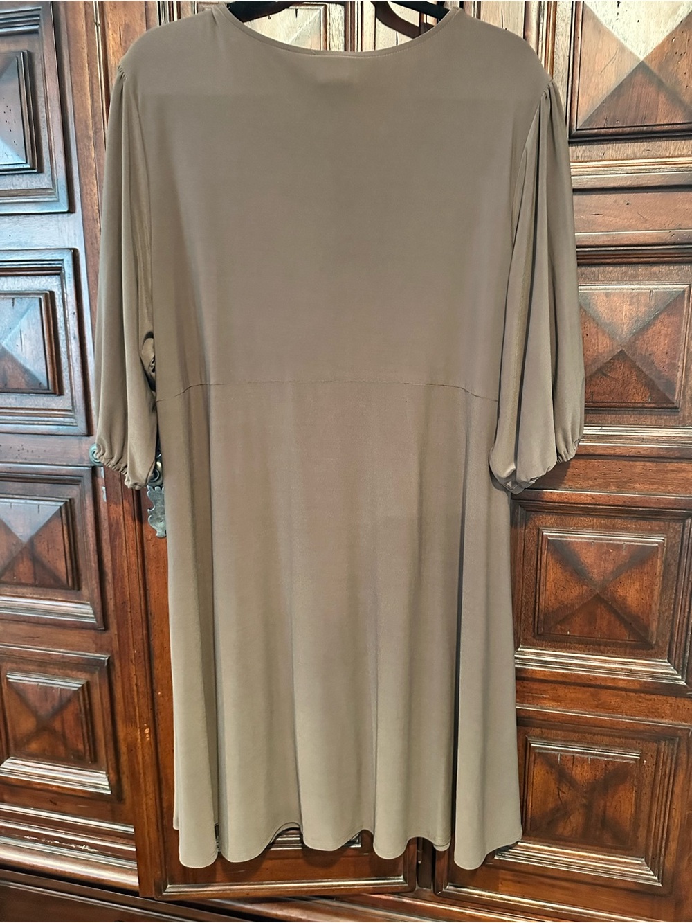 TORRID 3 Brown Faux Leather Floral V‑Neck Midi Dress So Comfortable - Picture 7 of 7
